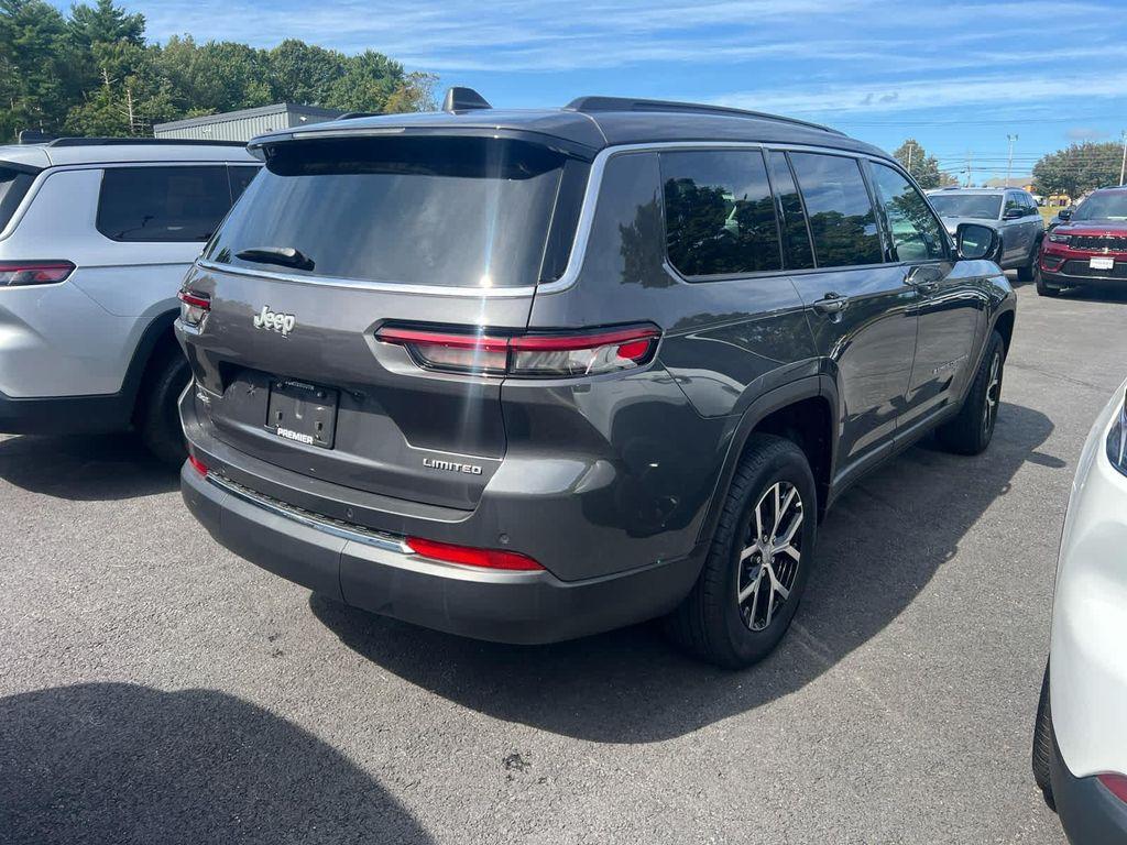 new 2025 Jeep Grand Cherokee L car, priced at $45,300