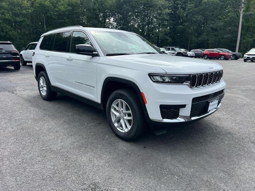 new 2025 Jeep Grand Cherokee L car, priced at $40,500