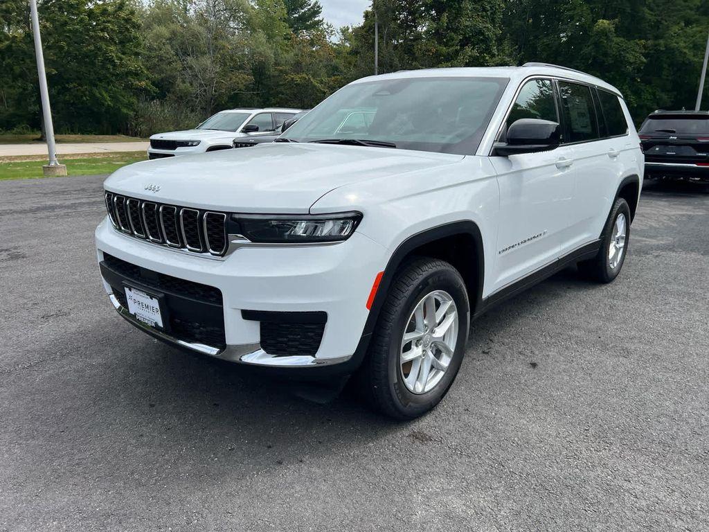 new 2025 Jeep Grand Cherokee L car, priced at $40,500