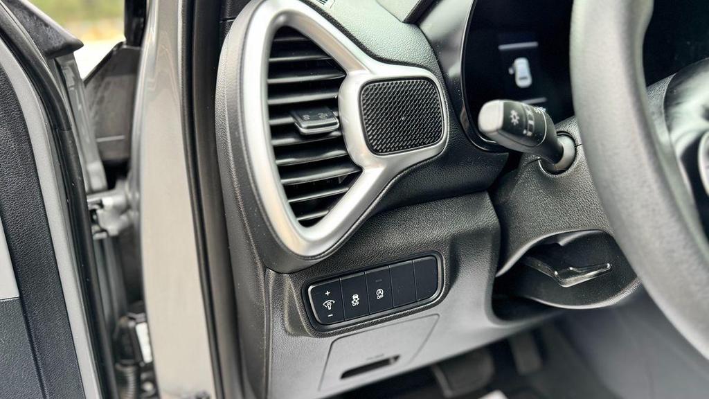 used 2024 Kia Soul car, priced at $16,999