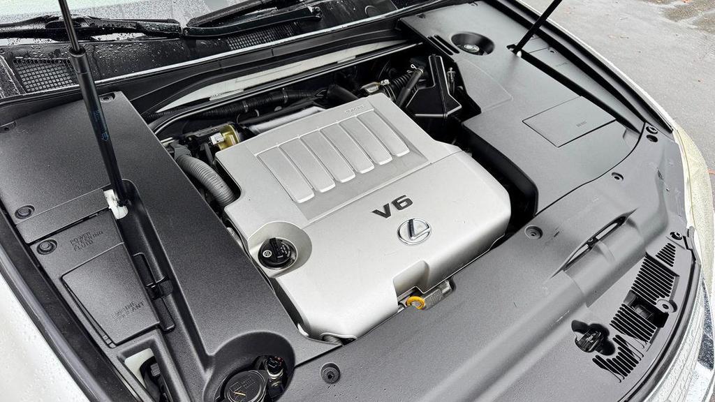 used 2011 Lexus ES 350 car, priced at $12,999