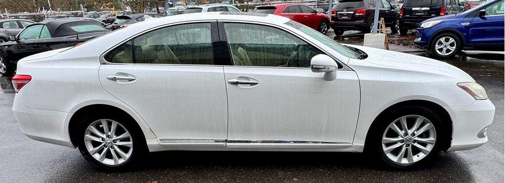 used 2011 Lexus ES 350 car, priced at $12,999