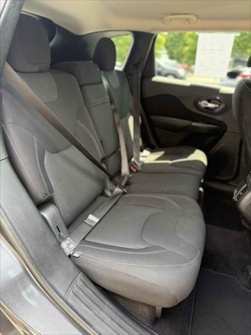used 2016 Jeep Cherokee car, priced at $8,999