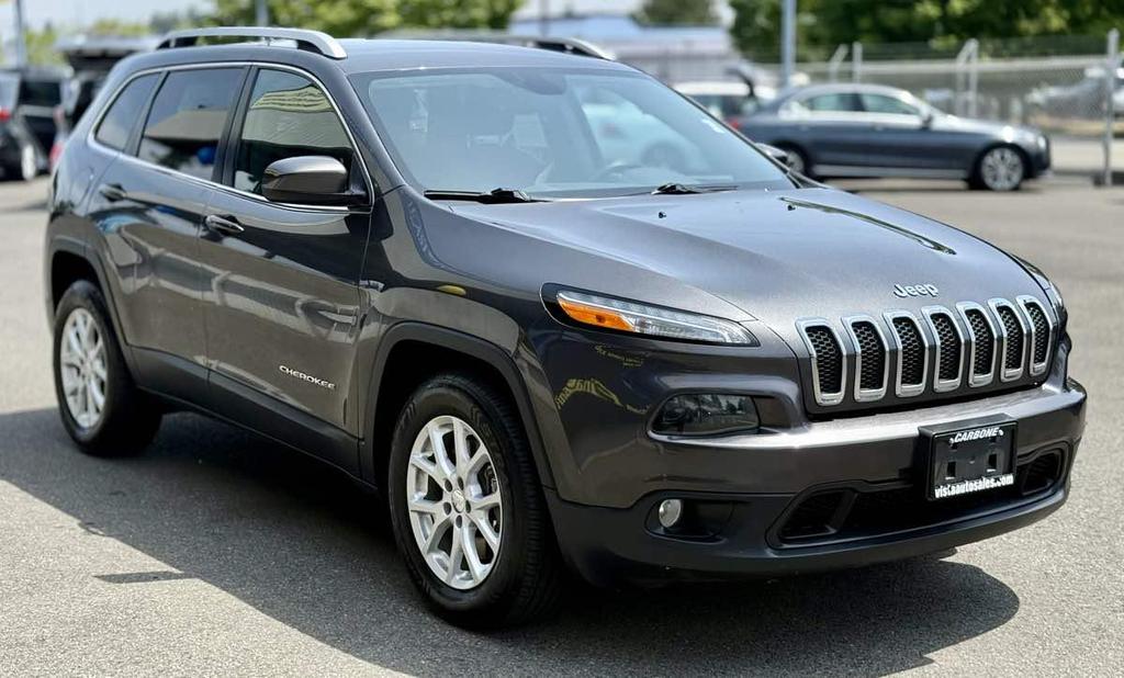 used 2016 Jeep Cherokee car, priced at $6,999