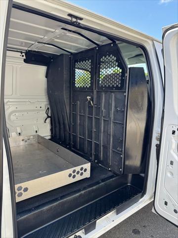 used 2006 Ford E150 car, priced at $11,999