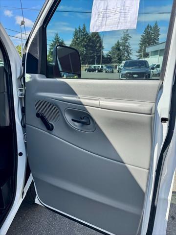 used 2006 Ford E150 car, priced at $11,999