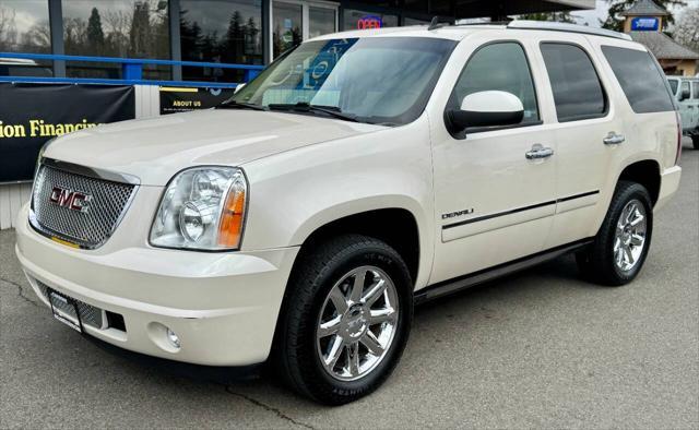 used 2014 GMC Yukon car, priced at $19,999