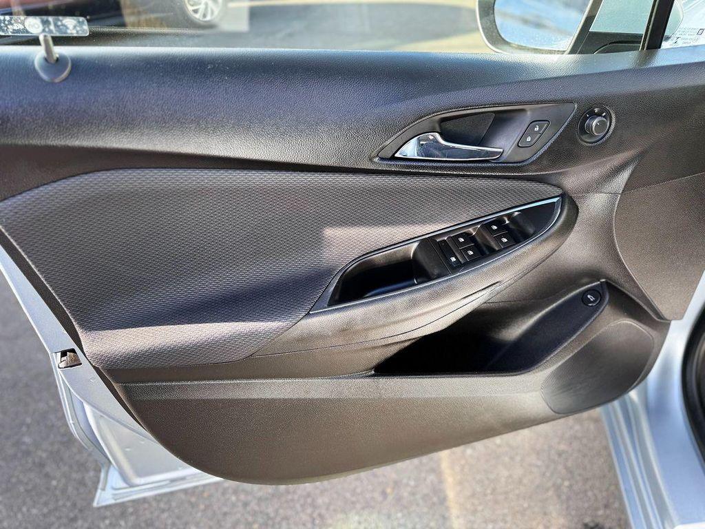 used 2018 Chevrolet Cruze car, priced at $9,999