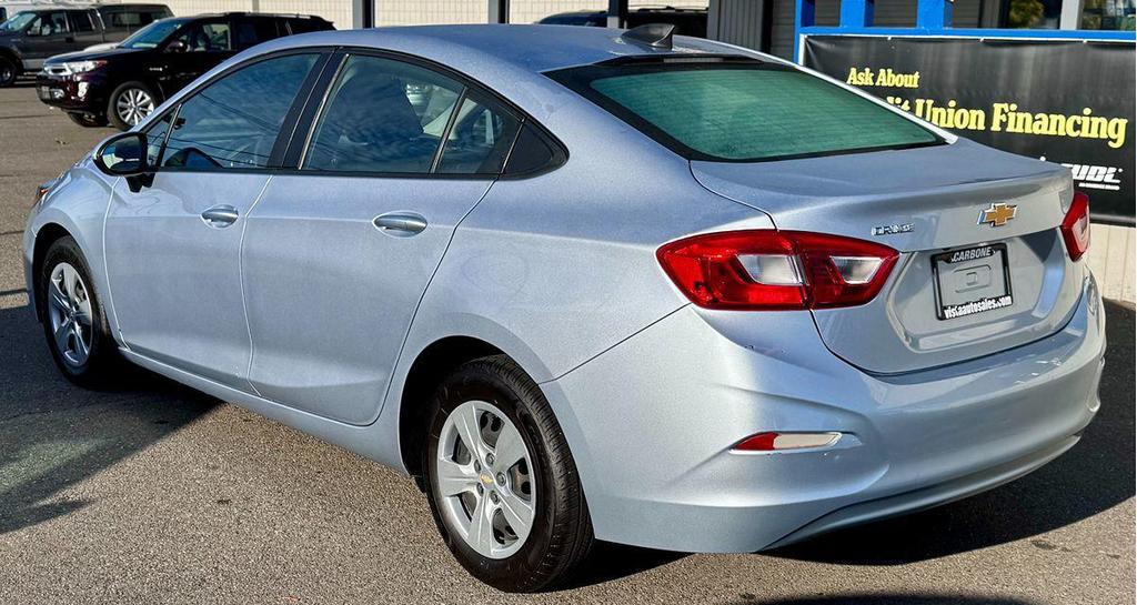 used 2018 Chevrolet Cruze car, priced at $9,999
