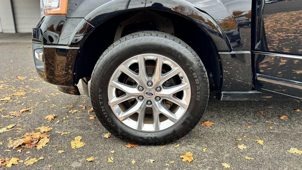 used 2016 Ford Expedition car, priced at $16,999