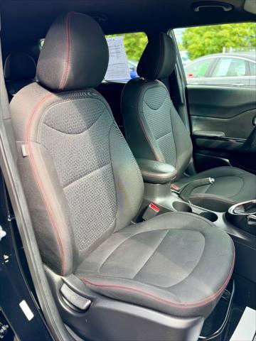 used 2016 Kia Soul car, priced at $6,999