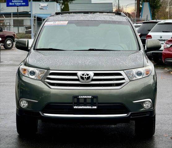 used 2013 Toyota Highlander car, priced at $17,999