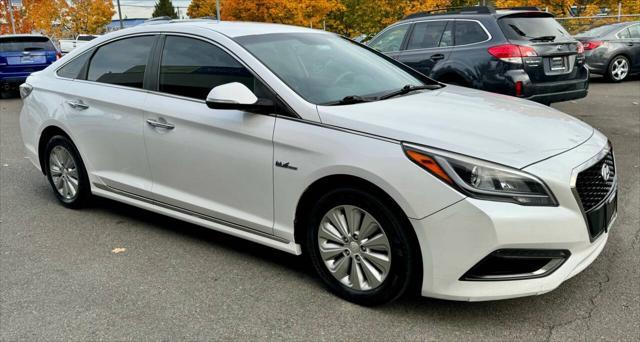 used 2016 Hyundai Sonata Hybrid car, priced at $7,999