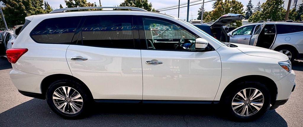 used 2019 Nissan Pathfinder car, priced at $11,999