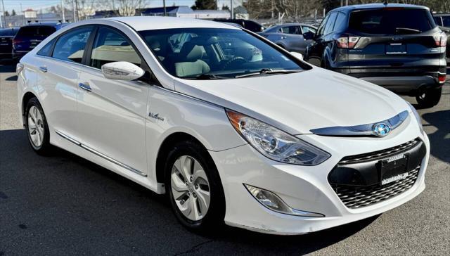 used 2014 Hyundai Sonata Hybrid car, priced at $7,999