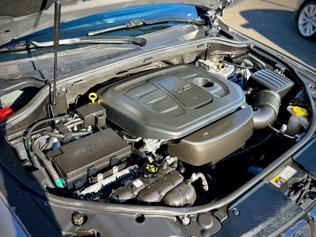 used 2020 Jeep Grand Cherokee car, priced at $18,999