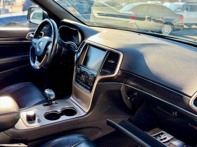 used 2015 Jeep Grand Cherokee car, priced at $9,999