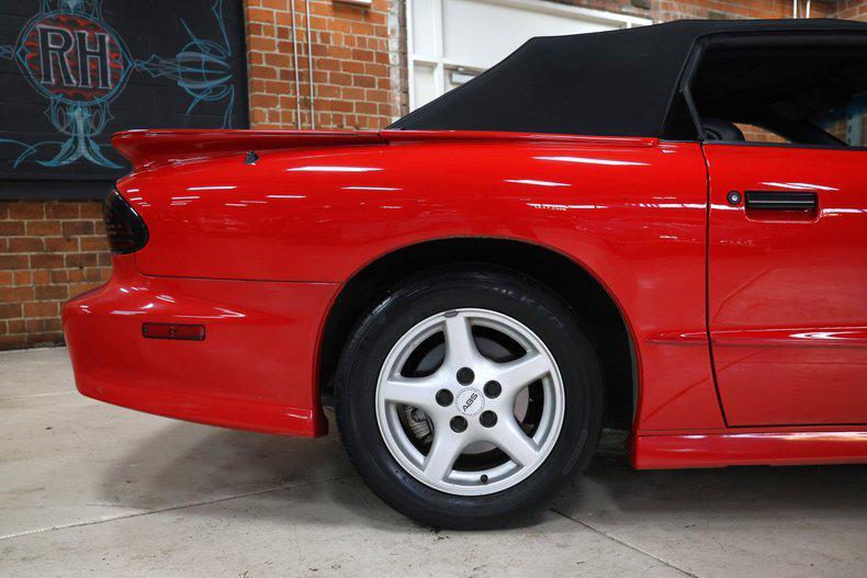 used 1995 Pontiac Firebird car, priced at $25,500