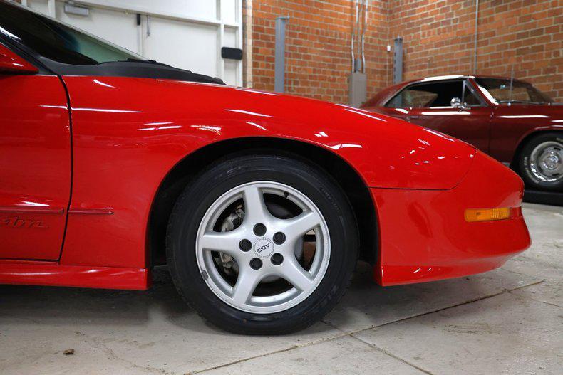 used 1995 Pontiac Firebird car, priced at $25,500