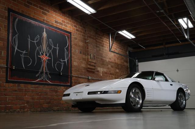 used 1994 Chevrolet Corvette car, priced at $15,900