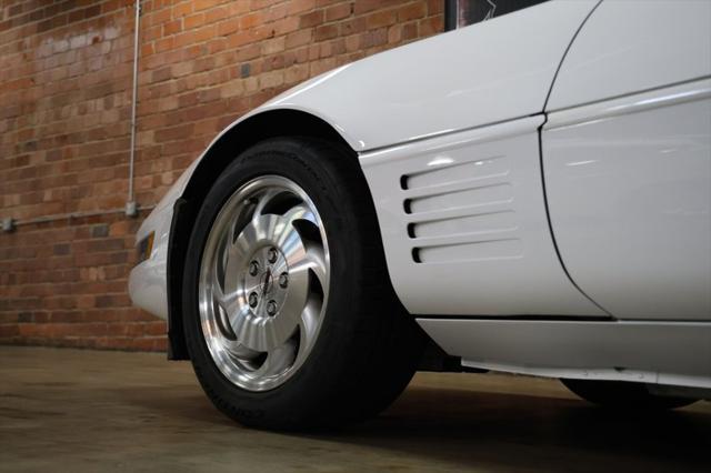 used 1994 Chevrolet Corvette car, priced at $15,900