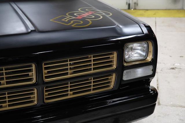 used 1992 Dodge D150 car, priced at $43,000