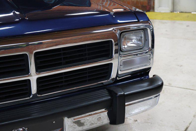 used 1992 Dodge D150 car, priced at $24,000