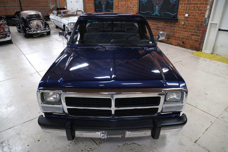 used 1992 Dodge D150 car, priced at $24,000