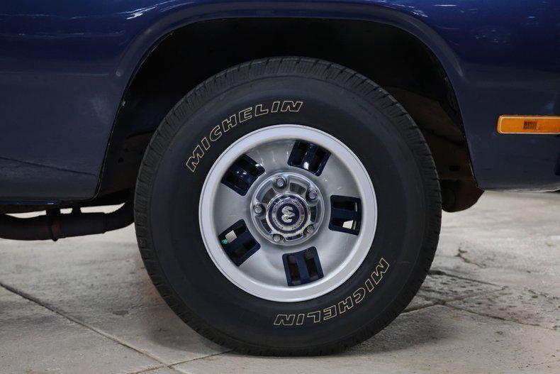 used 1992 Dodge D150 car, priced at $24,000