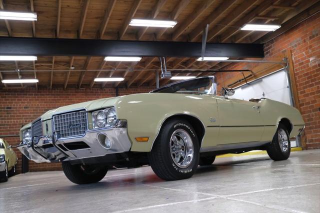 used 1972 Oldsmobile Cutlass Supreme car, priced at $49,000