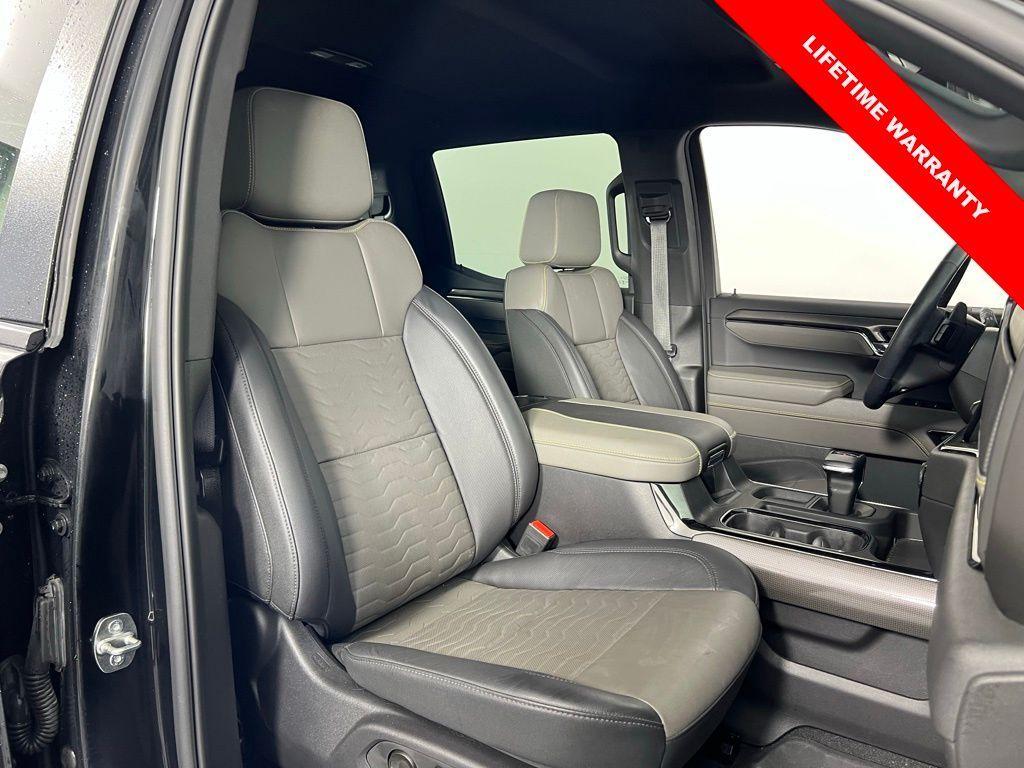 used 2024 Chevrolet Silverado 1500 car, priced at $63,997
