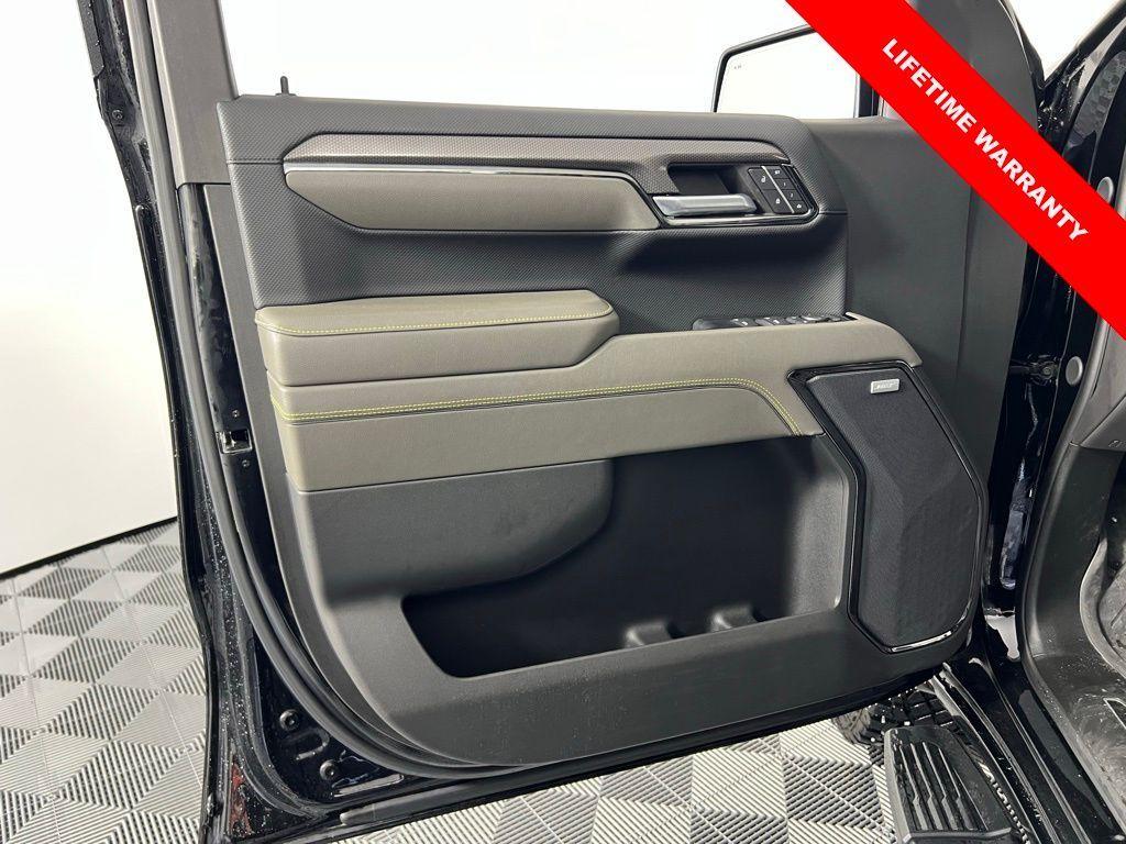 used 2024 Chevrolet Silverado 1500 car, priced at $63,997