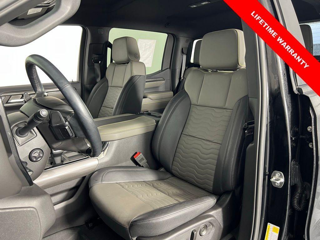 used 2024 Chevrolet Silverado 1500 car, priced at $63,997