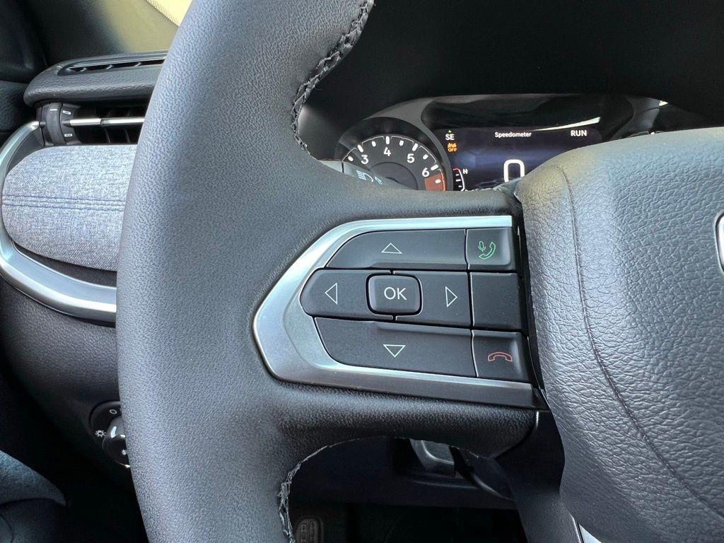 new 2025 Jeep Compass car, priced at $24,260