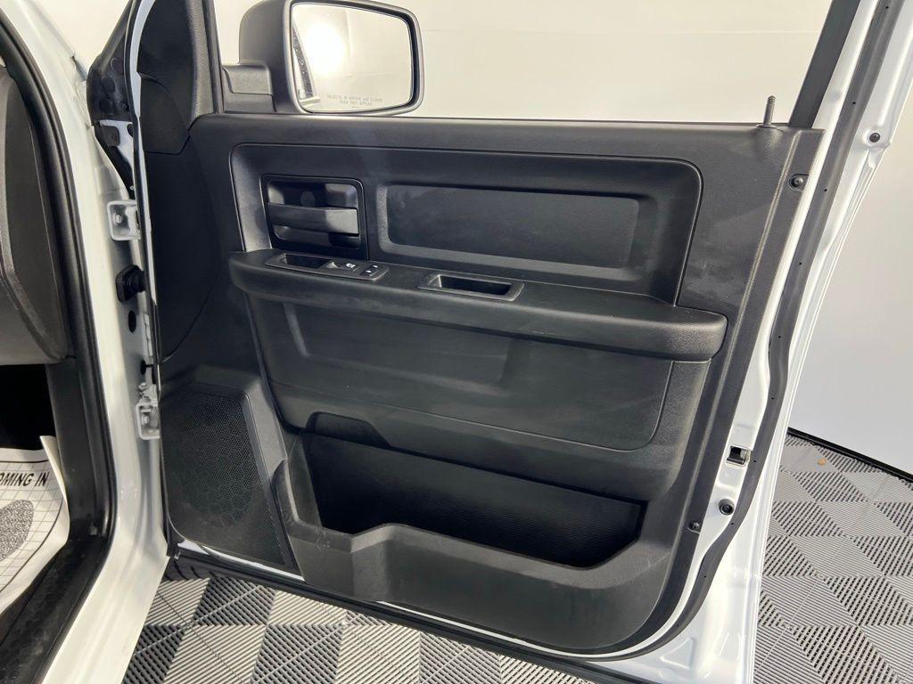 used 2023 Ram 1500 Classic car, priced at $33,116