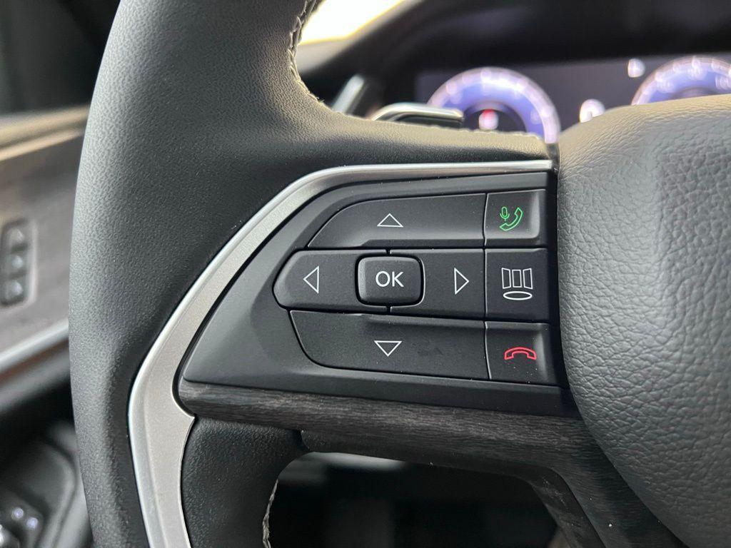 new 2025 Jeep Grand Cherokee L car, priced at $42,943