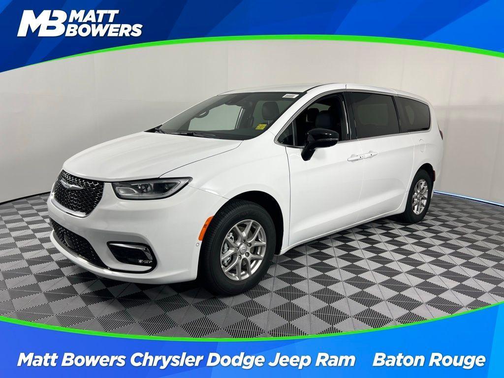 new 2025 Chrysler Pacifica car, priced at $40,725