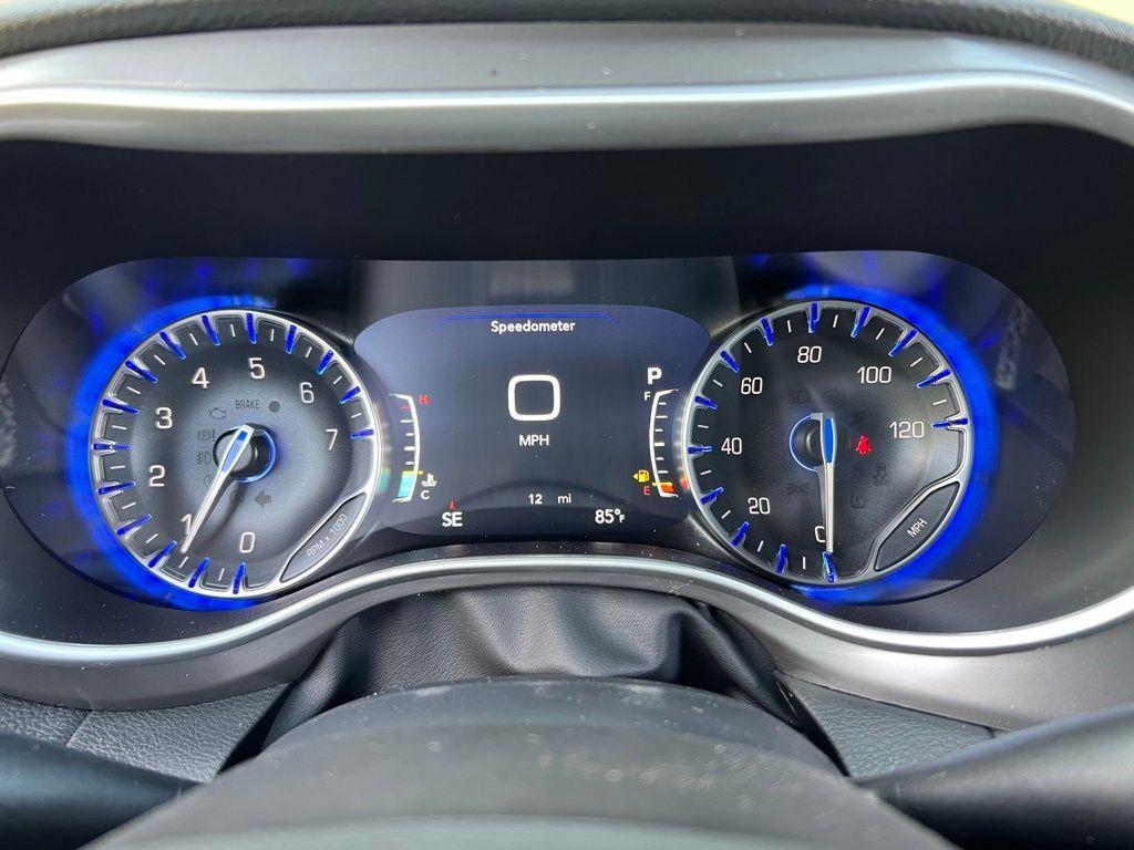 new 2025 Chrysler Pacifica car, priced at $40,725