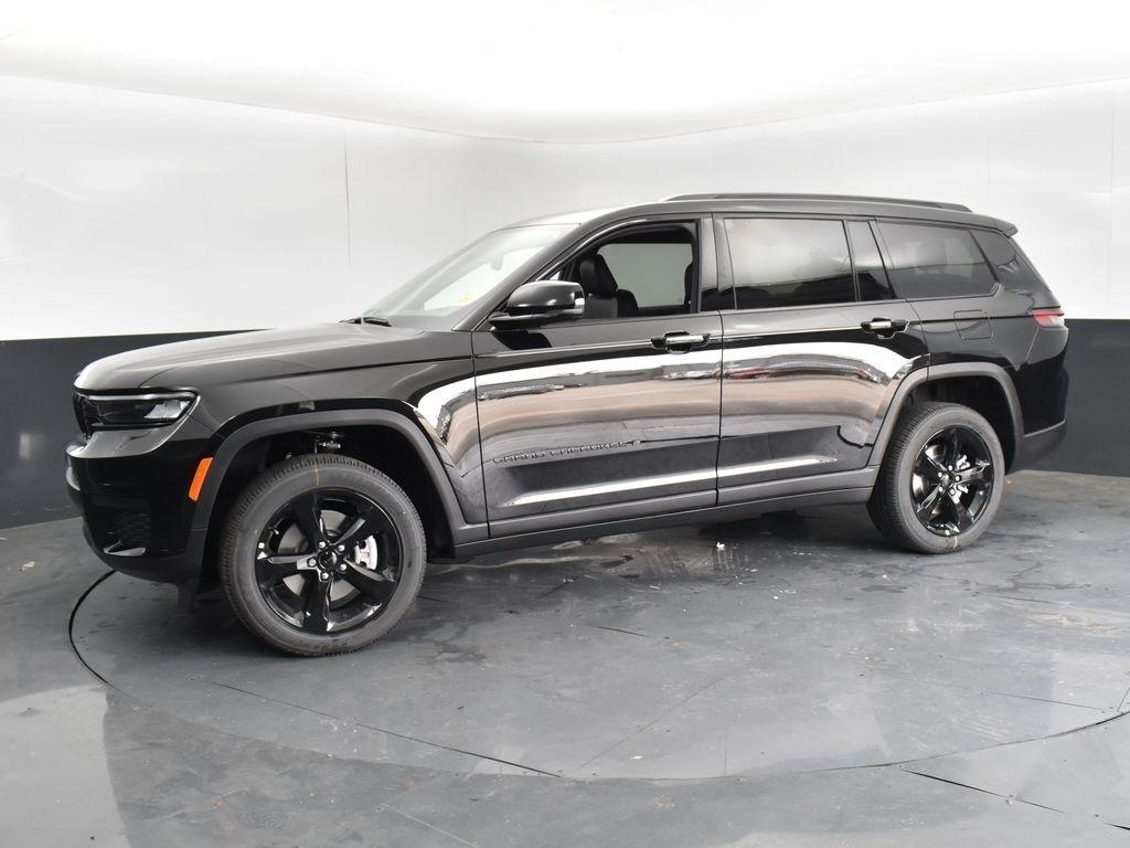 new 2024 Jeep Grand Cherokee L car, priced at $36,675