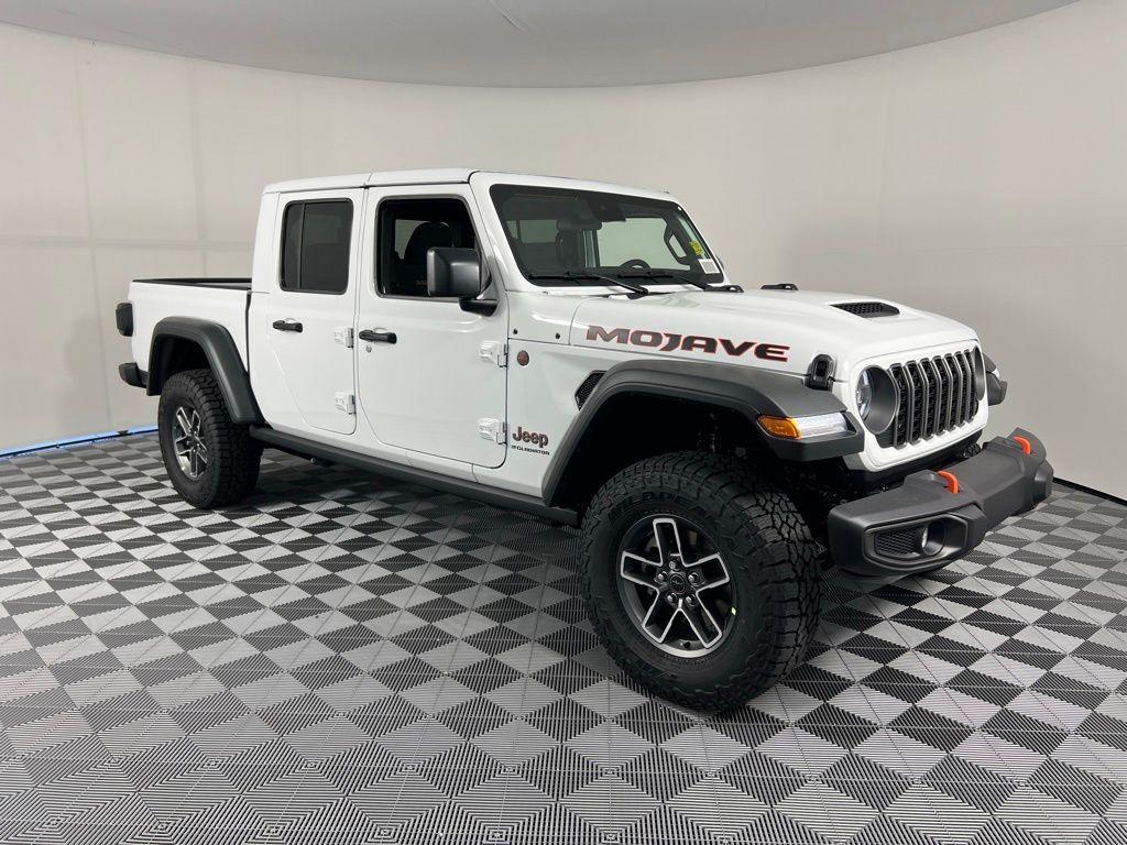 new 2025 Jeep Gladiator car, priced at $44,567