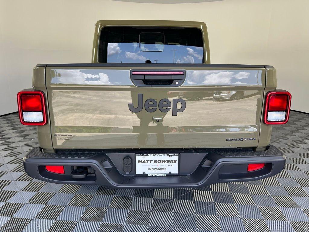 new 2025 Jeep Gladiator car, priced at $43,160
