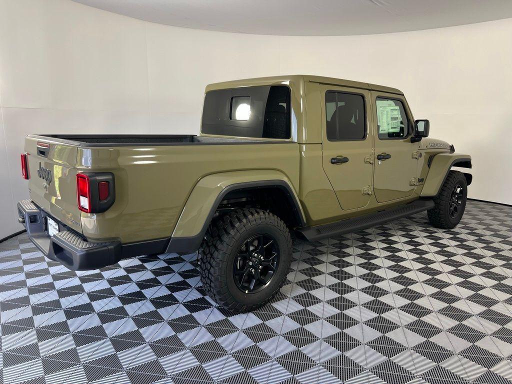 new 2025 Jeep Gladiator car, priced at $43,160
