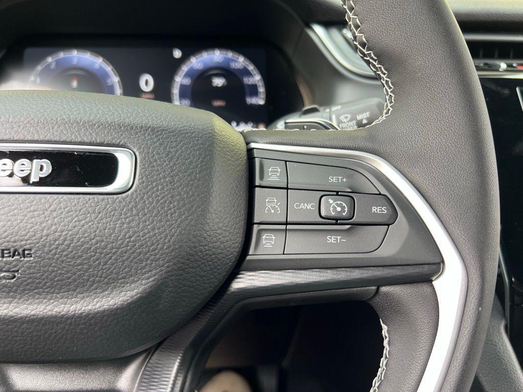 new 2025 Jeep Grand Cherokee L car, priced at $40,598