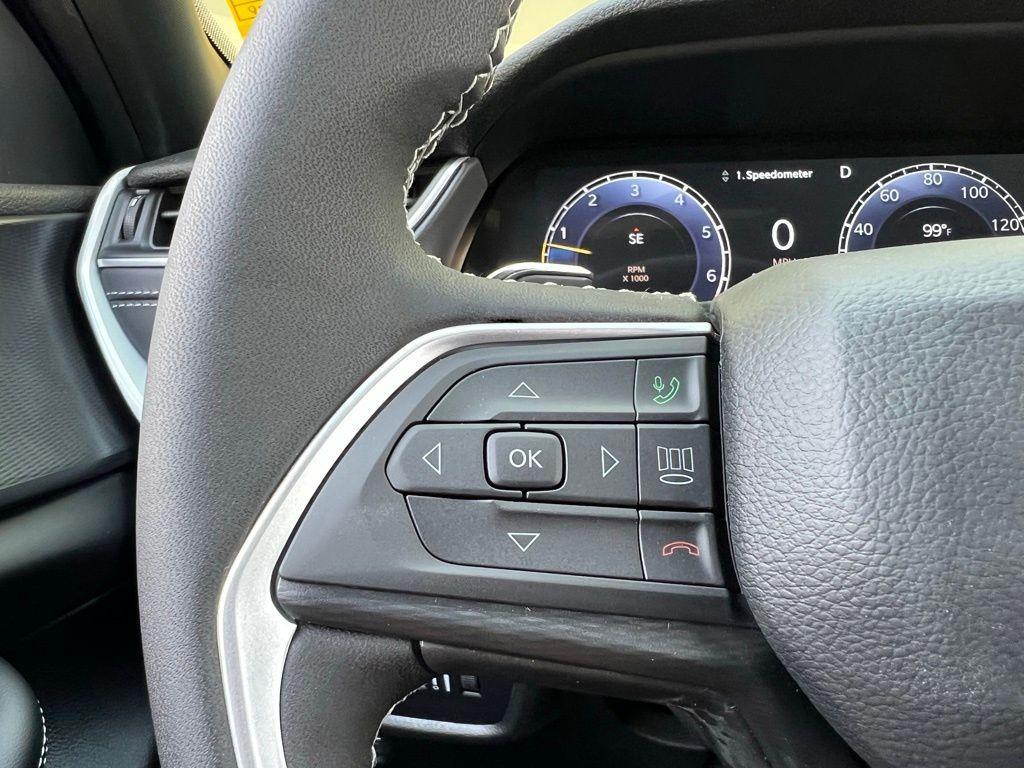 new 2025 Jeep Grand Cherokee L car, priced at $33,030