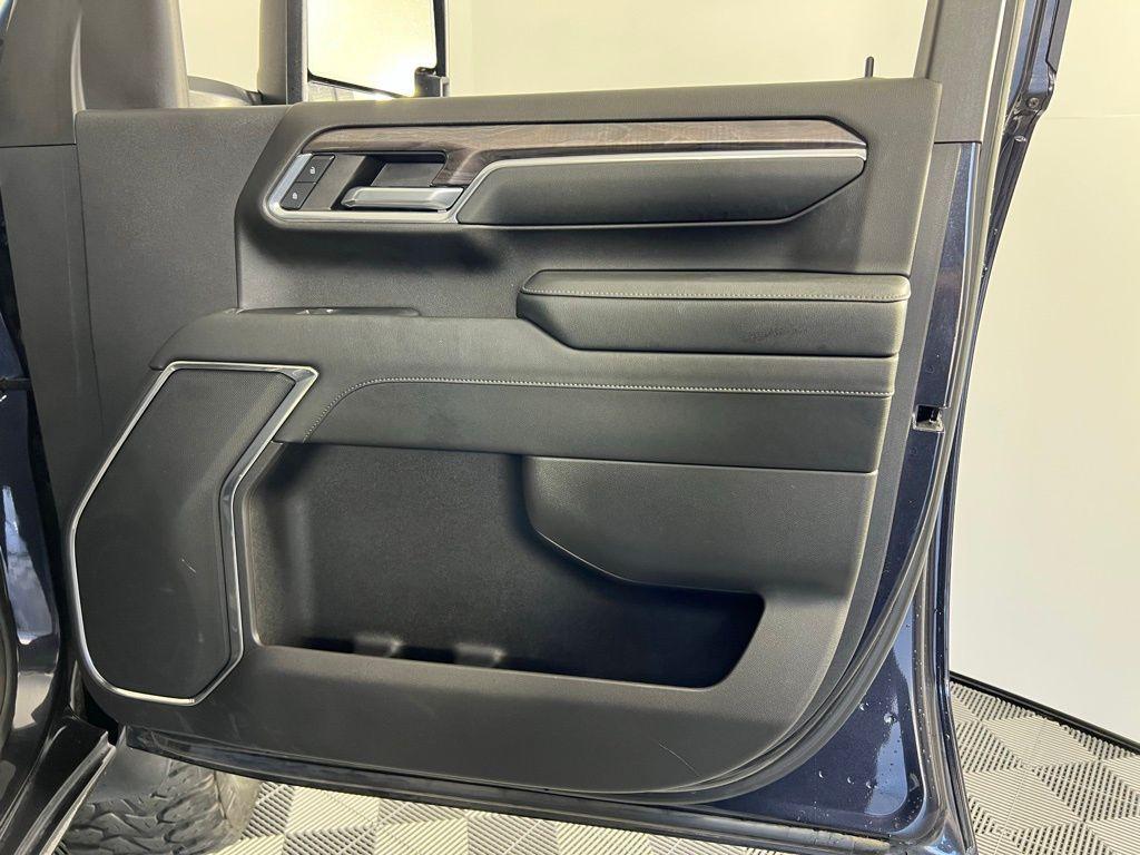 used 2024 Chevrolet Silverado 2500 car, priced at $62,885