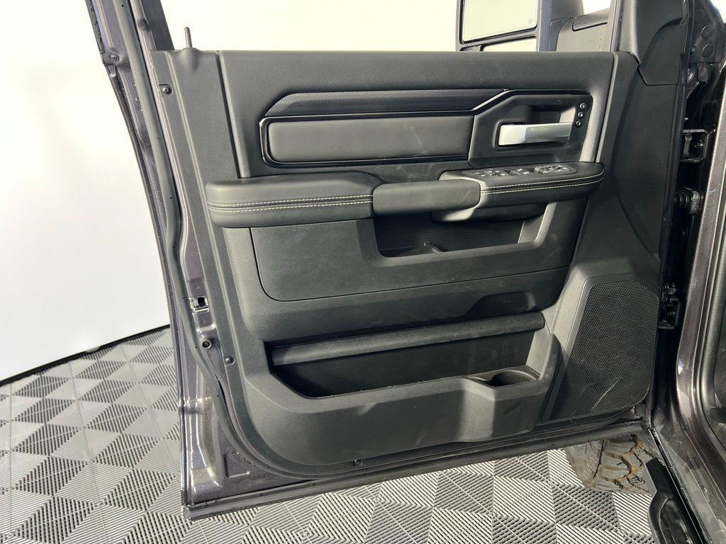 new 2025 Ram 2500 car, priced at $79,200