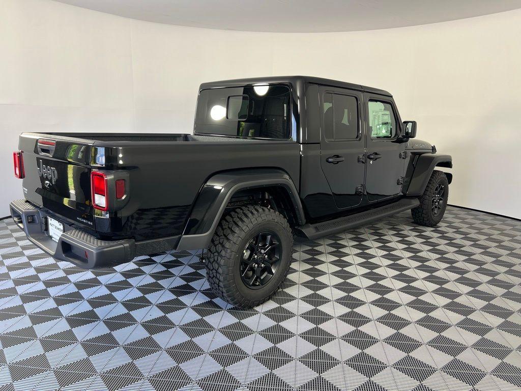 new 2025 Jeep Gladiator car, priced at $43,160