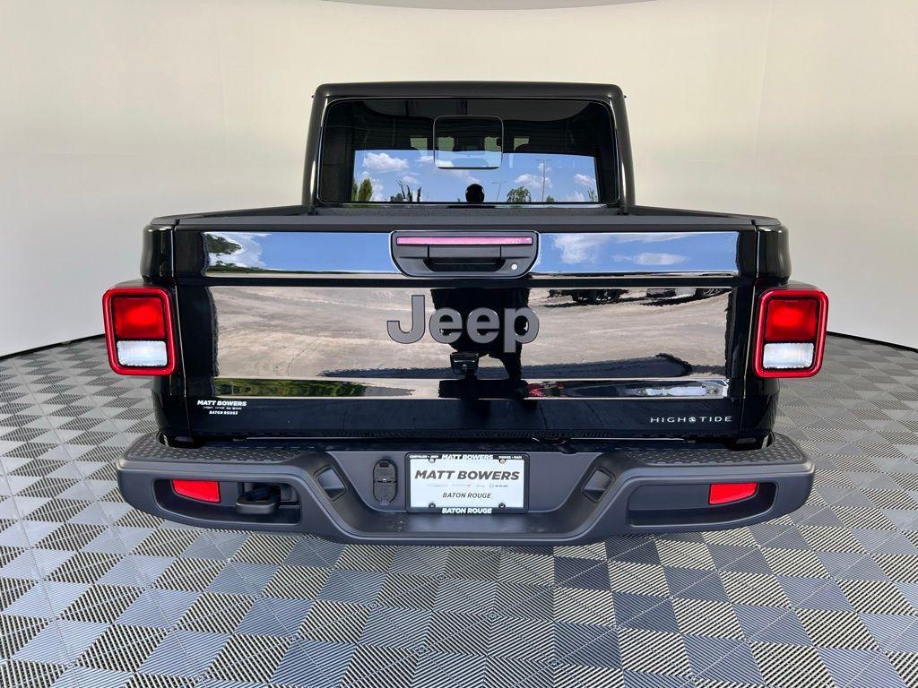 new 2025 Jeep Gladiator car, priced at $43,160