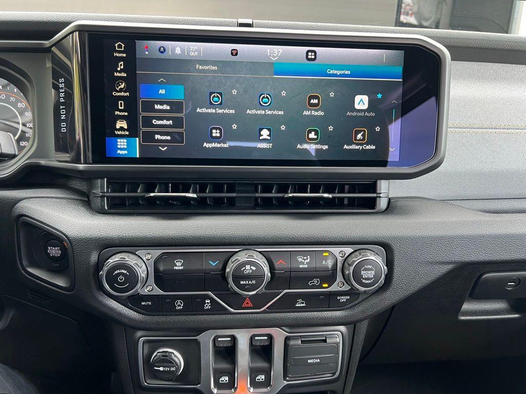 new 2025 Jeep Wrangler car, priced at $27,760