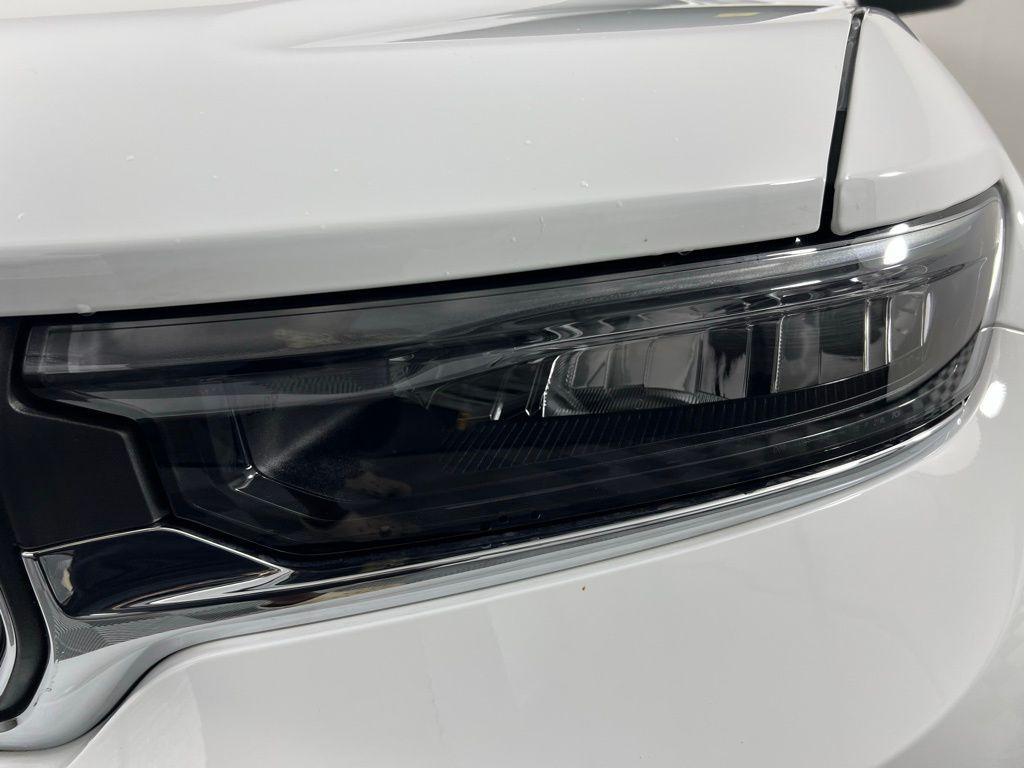 new 2025 Jeep Grand Cherokee L car, priced at $34,253